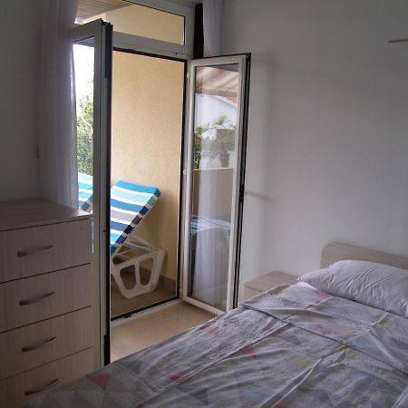 Apartmani Matela Petrcane Exterior foto